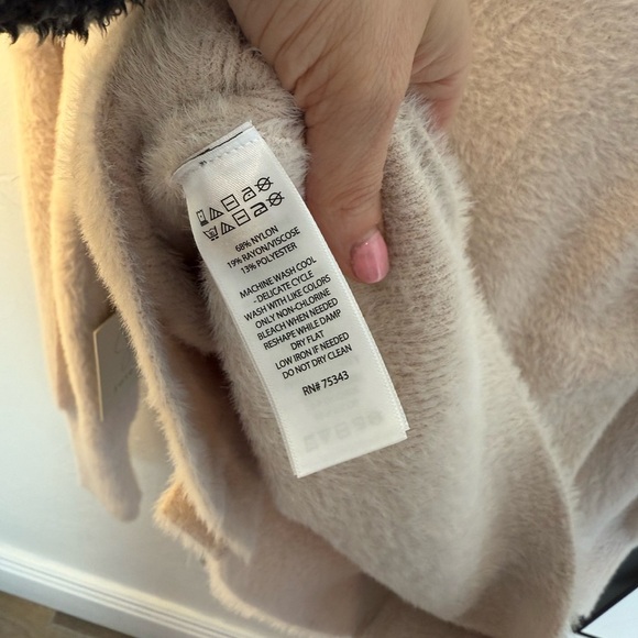 Joie Women's Blush Fuzzy Cardigan - Picture 7 of 7